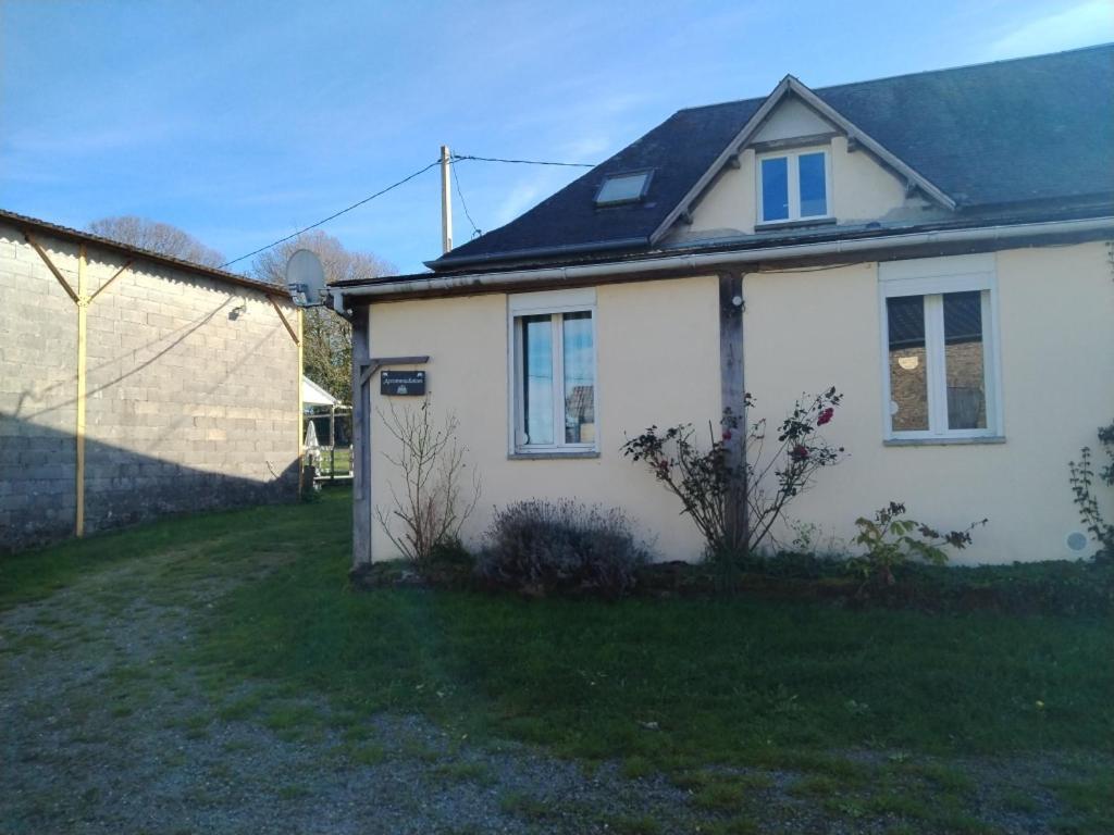 Accommodation A La Ferme Lubersac Bagian luar foto