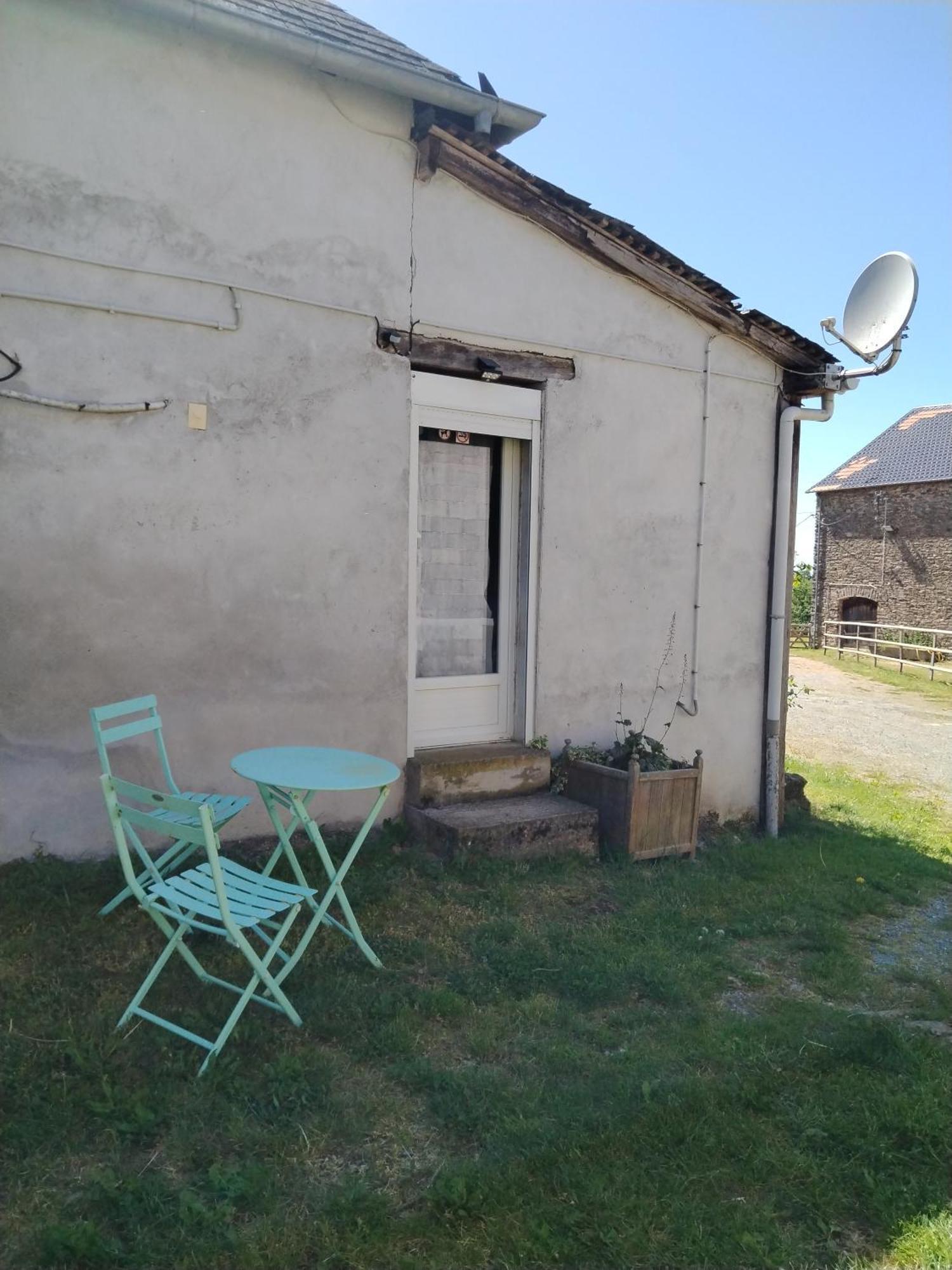 Accommodation A La Ferme Lubersac Bagian luar foto